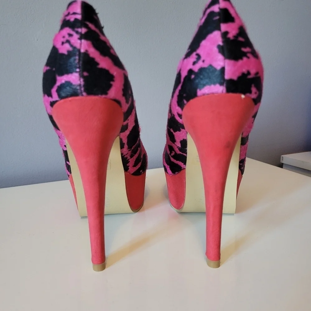Abbey Dawn Feel The Love Platform Heels, BNIB with flaws, Size 7